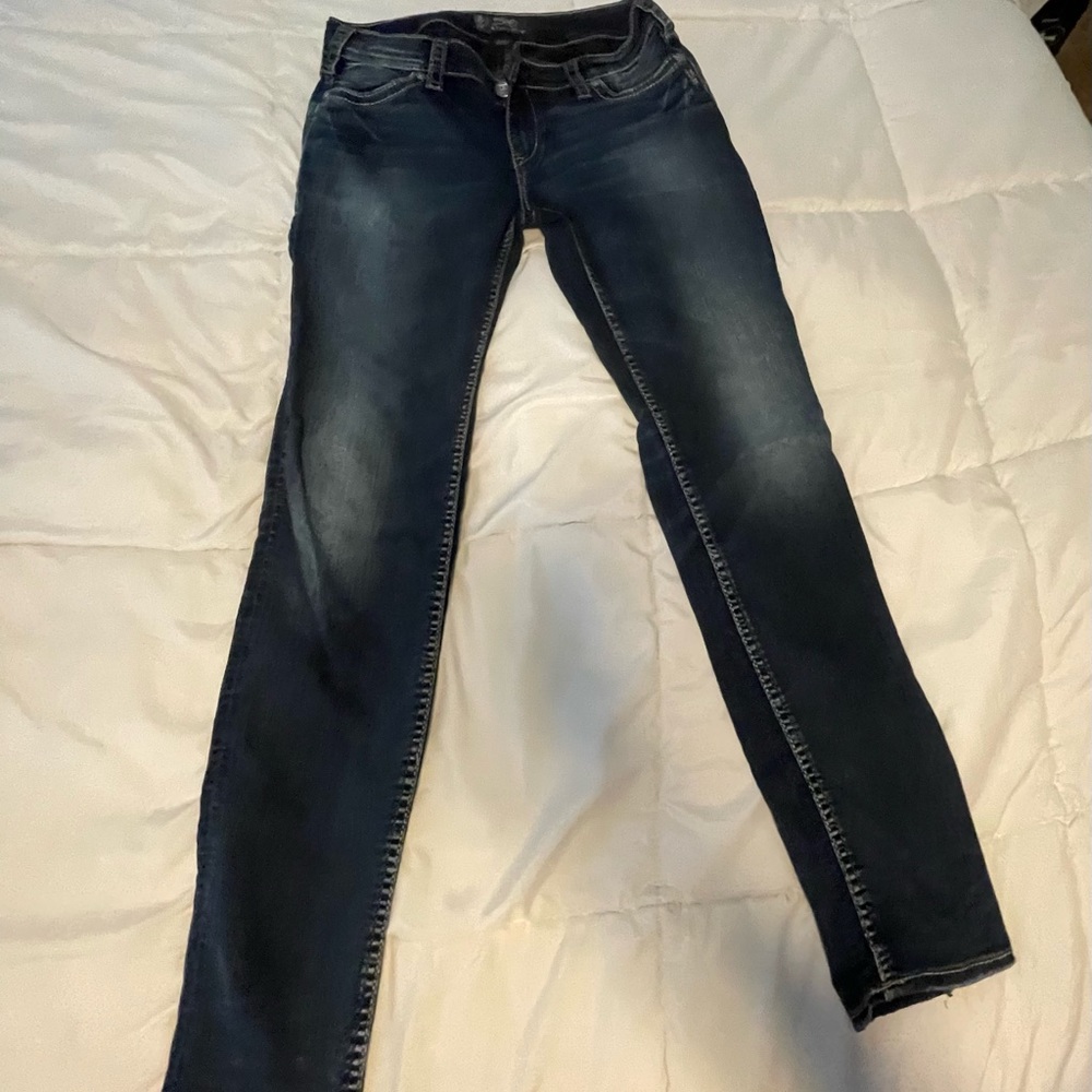 Dark blue size 31 silver jean co women’s jeans - Picture 2 of 4